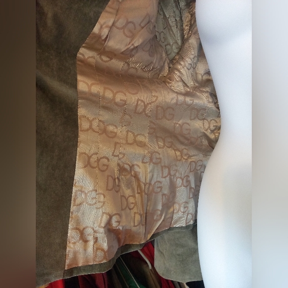 DOLCE AND GABBANA LADIES GRAY VELOUR BLAZER - Picture 11 of 16